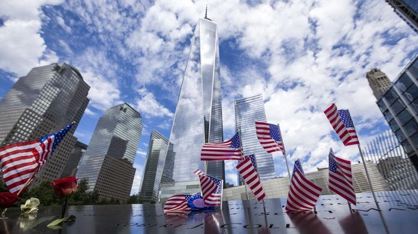 911 Memorial and Museum Image Support-legacy-giving-JL_2016ANNIV_47_1.jpg 9/11 Memorial & Museum